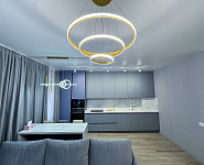 Трехкомнатная квартира на Взлётке в долгосрочную аренду