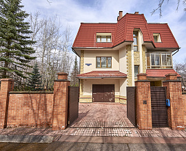 Коттедж площадью 500 м² в Дивногорске район 