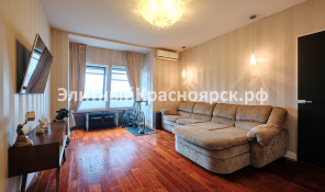 Просторная двухуровневая квартира у Красной площади цена 37800000.00 Фото 3.