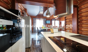 Дом в Минино с красивыми соснами на участке цена 34000000.00 Фото 3.