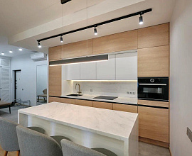 Комфортабельная квартира в Инкоме. район 