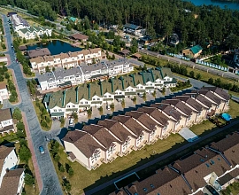 Большой таунхаус в Инкоме. район Большой таунхаус в Инкоме. район