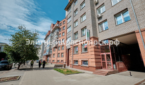 В сердце города в красивом доме цена 25000000.00 Фото 2.